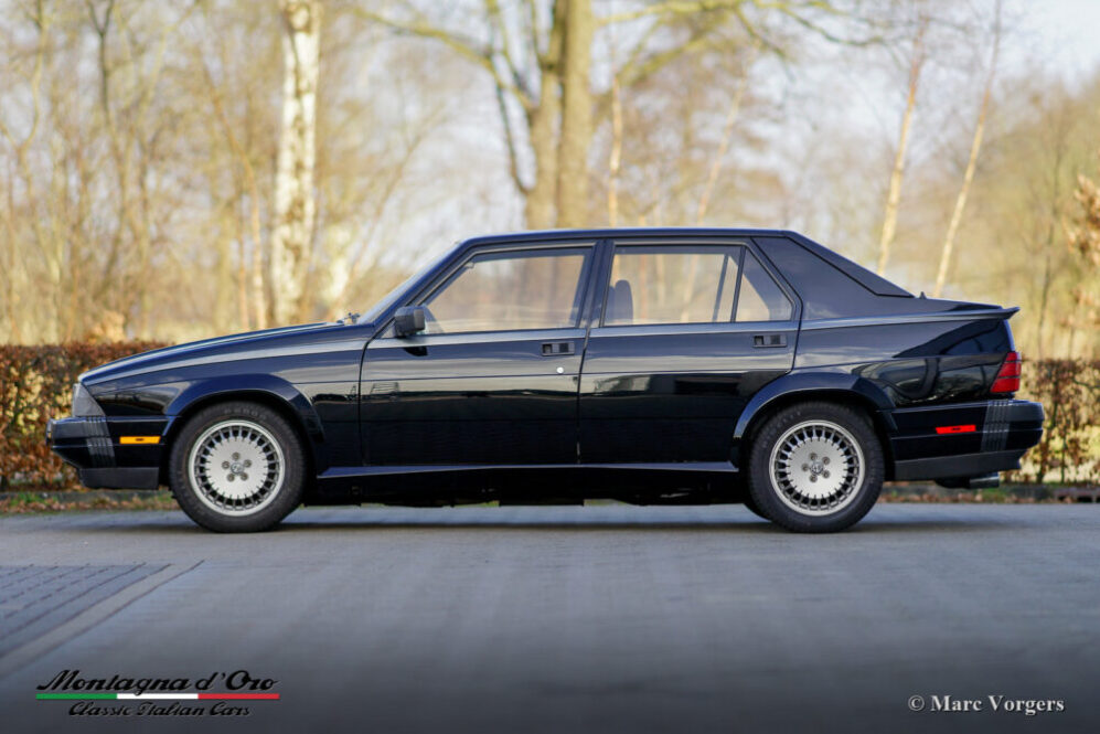 download Alfa Romeo 75 3.0 V6 Milano able workshop manual