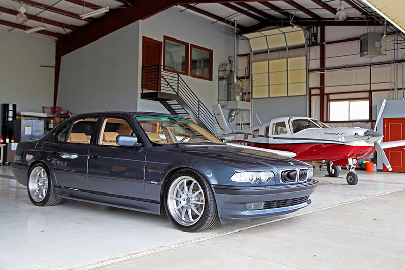 download BMW 740IL workshop manual