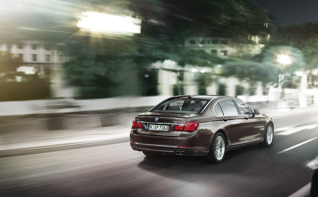 download BMW 740LI workshop manual