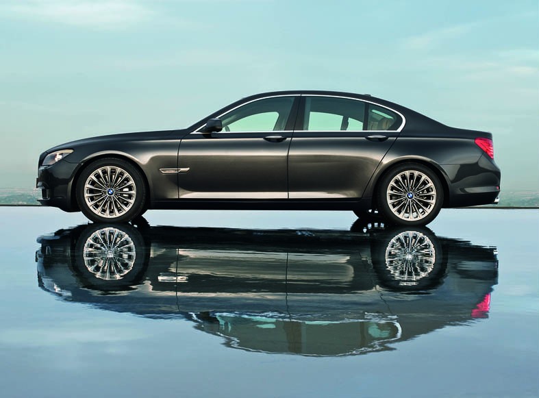 download Bmw 740i workshop manual