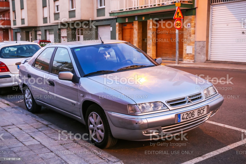 download CITROEN XANTIA able workshop manual