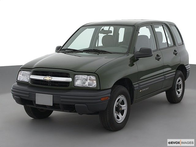 download Chevrolet Tracker able workshop manual