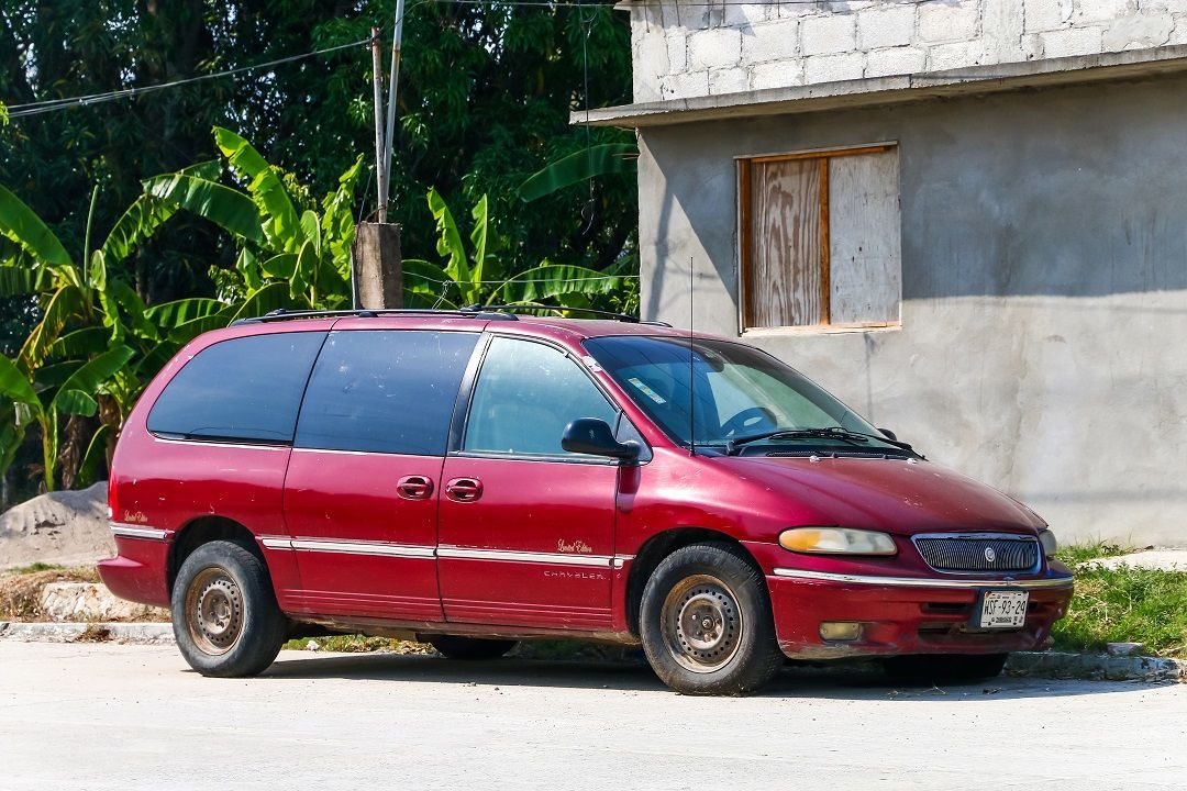 download Chrysler Voyager . workshop manual