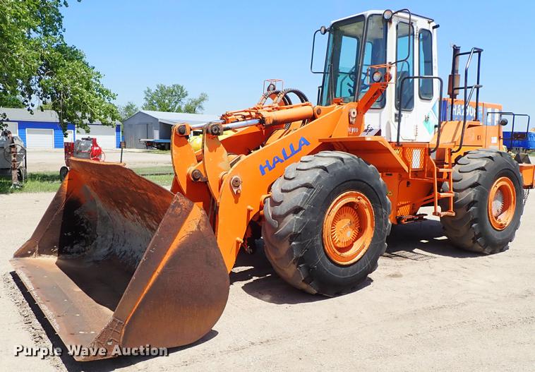 download Daewoo Mega 300 III Wheel Loader able workshop manual