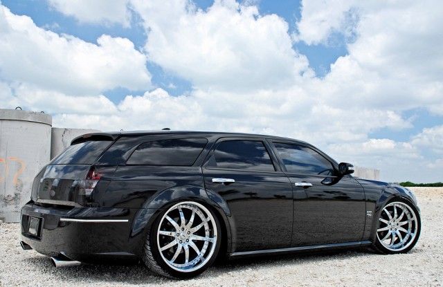 download Dodge Magnum 300 Touring workshop manual