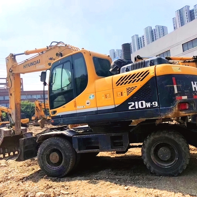 download Hyundai R210W 9 Wheel Excavator able workshop manual