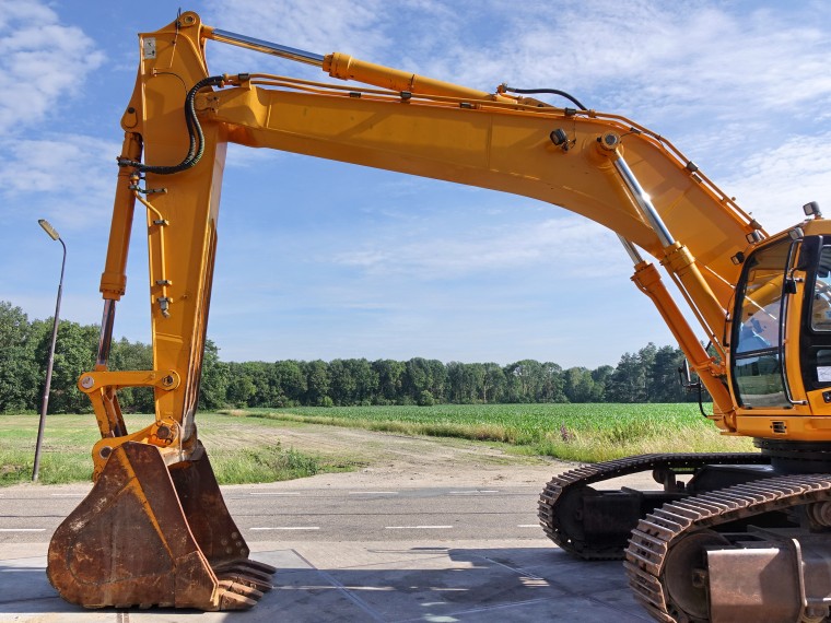 download Hyundai R500LC 7A Crawler Excavator able workshop manual