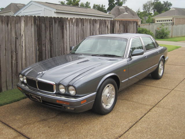 download JAGUAR XJ6 X300 able workshop manual