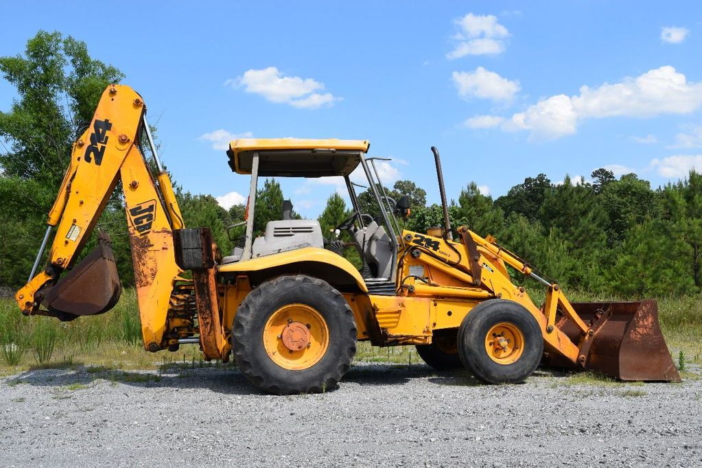 download JCB 215 Backhoe Loader able workshop manual