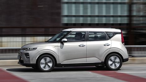 download KIA Soul EV able workshop manual