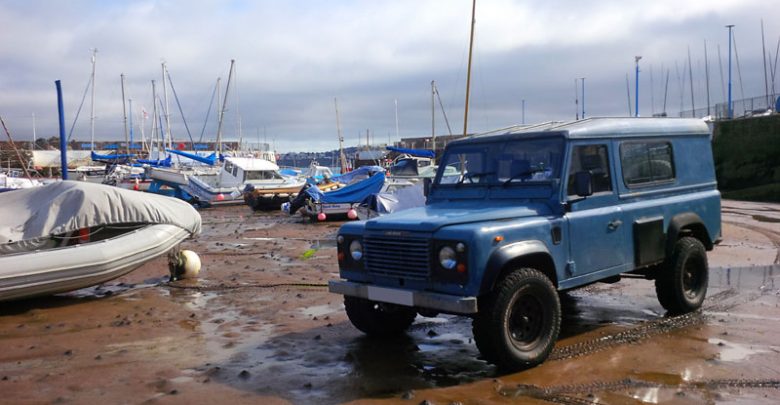 download Land Rover DEFENDER 300TDI 3RD workshop manual