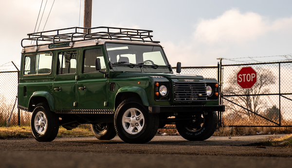 download Land Rover DEFENDER FSM able workshop manual