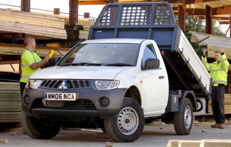 download MITSUBISHI L200Models able workshop manual