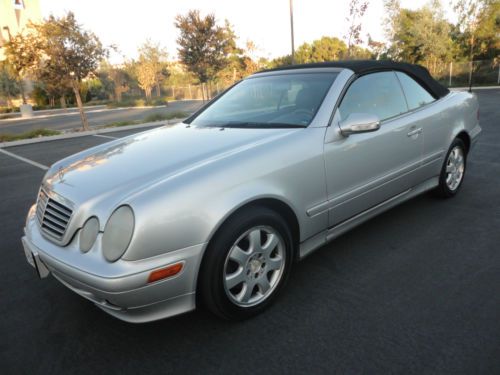 download Mercedes Benz CLK320 workshop manual