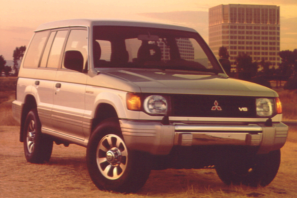 download Mitsubishi Montero 92 93 94 95 able workshop manual