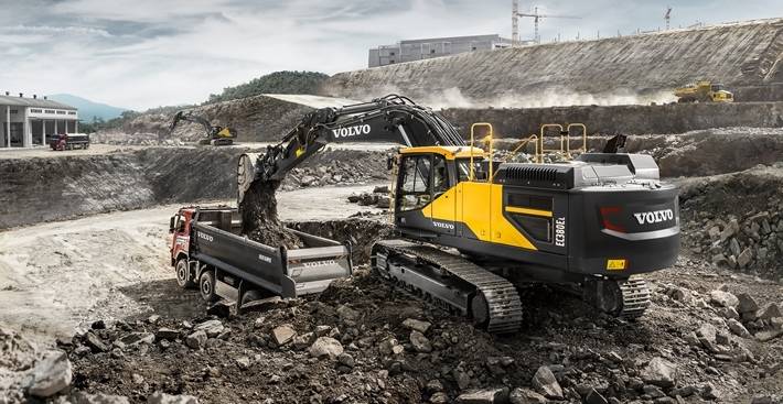 download VOLVO EC380E LR Excavator able workshop manual