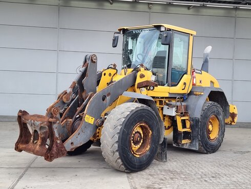 download VOLVO L110E Wheel Loader able workshop manual